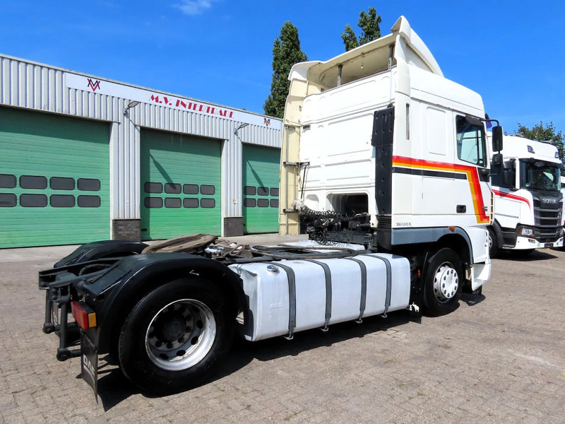 DAF 95.480 EURO 4, PTO, HYDRAULIC, 2X FUEL TANK - Cap tractor: Foto 5 DAF 95.480 EURO 4, PTO, HYDRAULIC, 2X FUEL TANK - Cap tractor: Foto 5