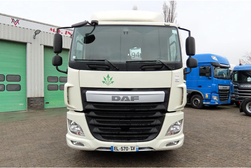 DAF CF 460 RETARDER, PTO - Cap tractor: Foto 3 DAF CF 460 RETARDER, PTO - Cap tractor: Foto 3
