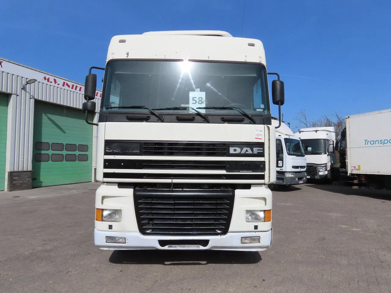 DAF XF 95.480 E4 type, Manual ger, Manual. Great state - Cap tractor: Foto 2 DAF XF 95.480 E4 type, Manual ger, Manual. Great state - Cap tractor: Foto 2