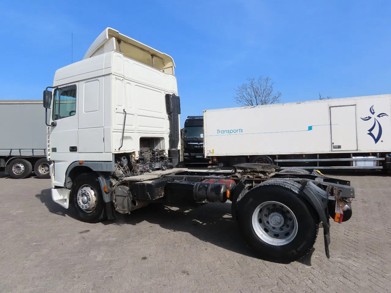 DAF XF 95.480 E4 type, Manual ger, Manual. Great state - Cap tractor: Foto 5 DAF XF 95.480 E4 type, Manual ger, Manual. Great state - Cap tractor: Foto 5
