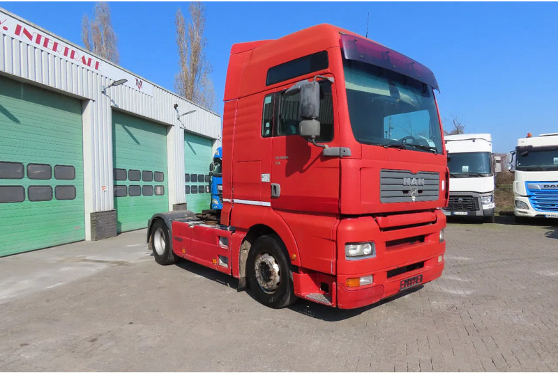MAN TGA 18.460 Manual injection (euro2), Manual gearbox - Cap tractor: Foto 1 MAN TGA 18.460 Manual injection (euro2), Manual gearbox - Cap tractor: Foto 1