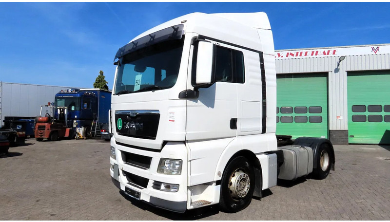 MAN TGX.18.400 euro5 EEV, RETARDER, 2X FUEL TANK, FRIGO - Cap tractor: Foto 1 MAN TGX.18.400 euro5 EEV, RETARDER, 2X FUEL TANK, FRIGO - Cap tractor: Foto 1