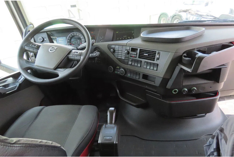 Cap tractor Volvo FH 460 NL truck, LNG, FRIGO: Foto 12