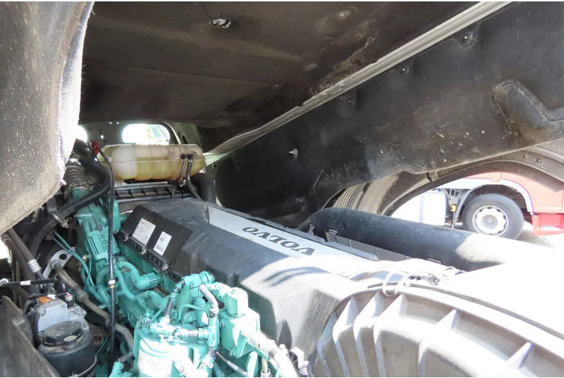 Cap tractor Volvo FH 460 NL truck, LNG, FRIGO: Foto 18