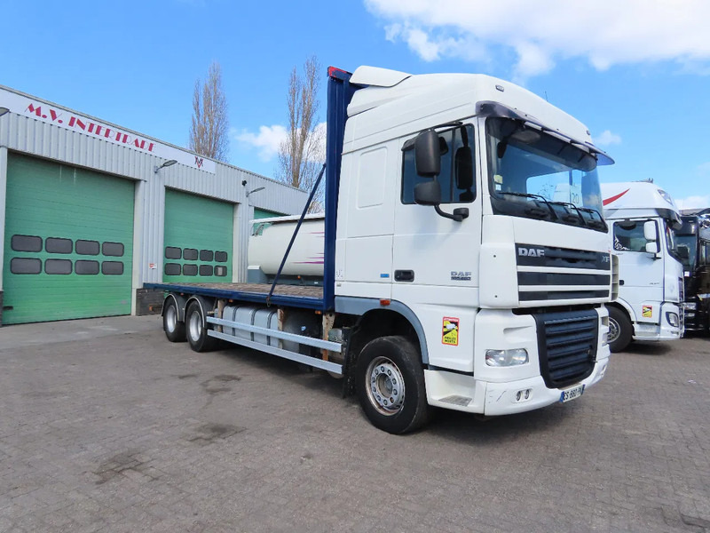 DAF XF 105.460 654164 km EEV Euro5 , 6x2, Retarder, towbar. FRANCE truck! - Camion platformă: Foto 2 DAF XF 105.460 654164 km EEV Euro5 , 6x2, Retarder, towbar. FRANCE truck! - Camion platformă: Foto 2