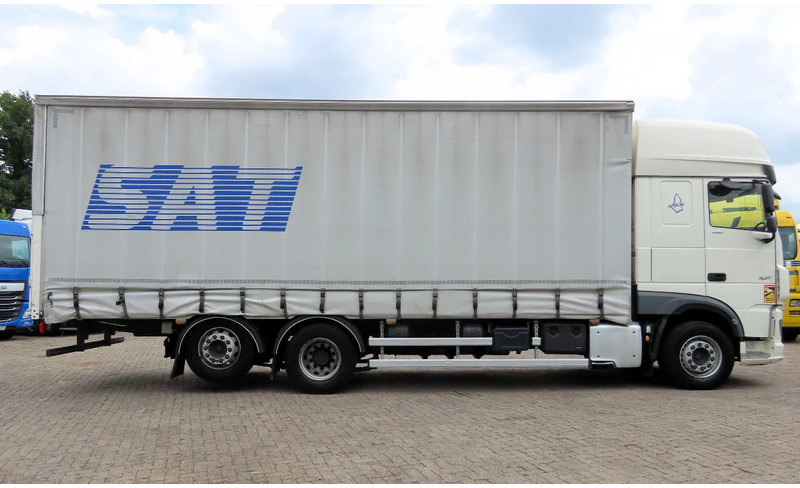 DAF XF 530 6x2 Frigo, lift roof, moving axel, P-cooling, etc - Camion cu prelată: Foto 5 DAF XF 530 6x2 Frigo, lift roof, moving axel, P-cooling, etc - Camion cu prelată: Foto 5