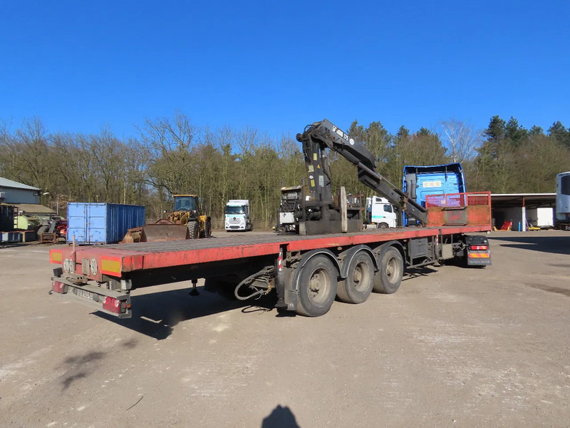 Kaiser HIAB 175, REMOTE control, retractable - Semiremorcă platformă: Foto 1 Kaiser HIAB 175, REMOTE control, retractable - Semiremorcă platformă: Foto 1