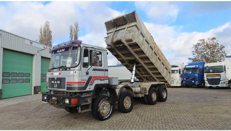 MAN 35.362 8x4 Euro 2, ZF manual gearbox, VERY clean - Camion basculantă: Foto 1 MAN 35.362 8x4 Euro 2, ZF manual gearbox, VERY clean - Camion basculantă: Foto 1