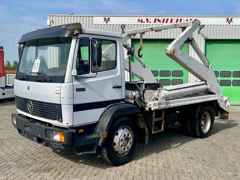 Mercedes-Benz 1514 Manual diesel pomp. Very clean - Camion cu sistem de cablu: Foto 1 Mercedes-Benz 1514 Manual diesel pomp. Very clean - Camion cu sistem de cablu: Foto 1