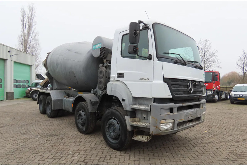 Mercedes-Benz Axor 4140 236540 KM ! BIG AXELS, Manual gearbox, FULL SPRING! 8х4 - Autobetonieră: Foto 1 Mercedes-Benz Axor 4140 236540 KM ! BIG AXELS, Manual gearbox, FULL SPRING! 8х4 - Autobetonieră: Foto 1