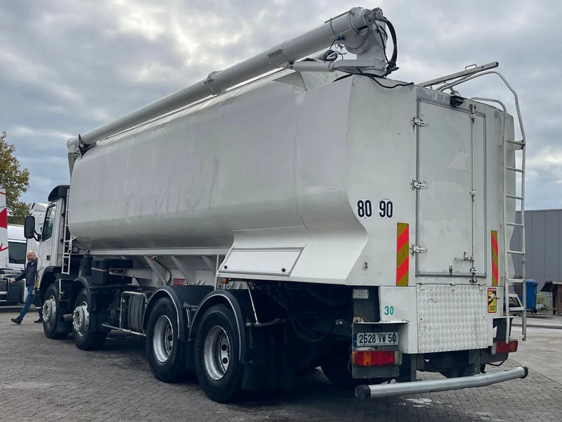 Volvo FM 12.380 8X4 SILO AUGER / AIR GREAT CONDITION / fully serviced! - Camion cisternă: Foto 5 Volvo FM 12.380 8X4 SILO AUGER / AIR GREAT CONDITION / fully serviced! - Camion cisternă: Foto 5