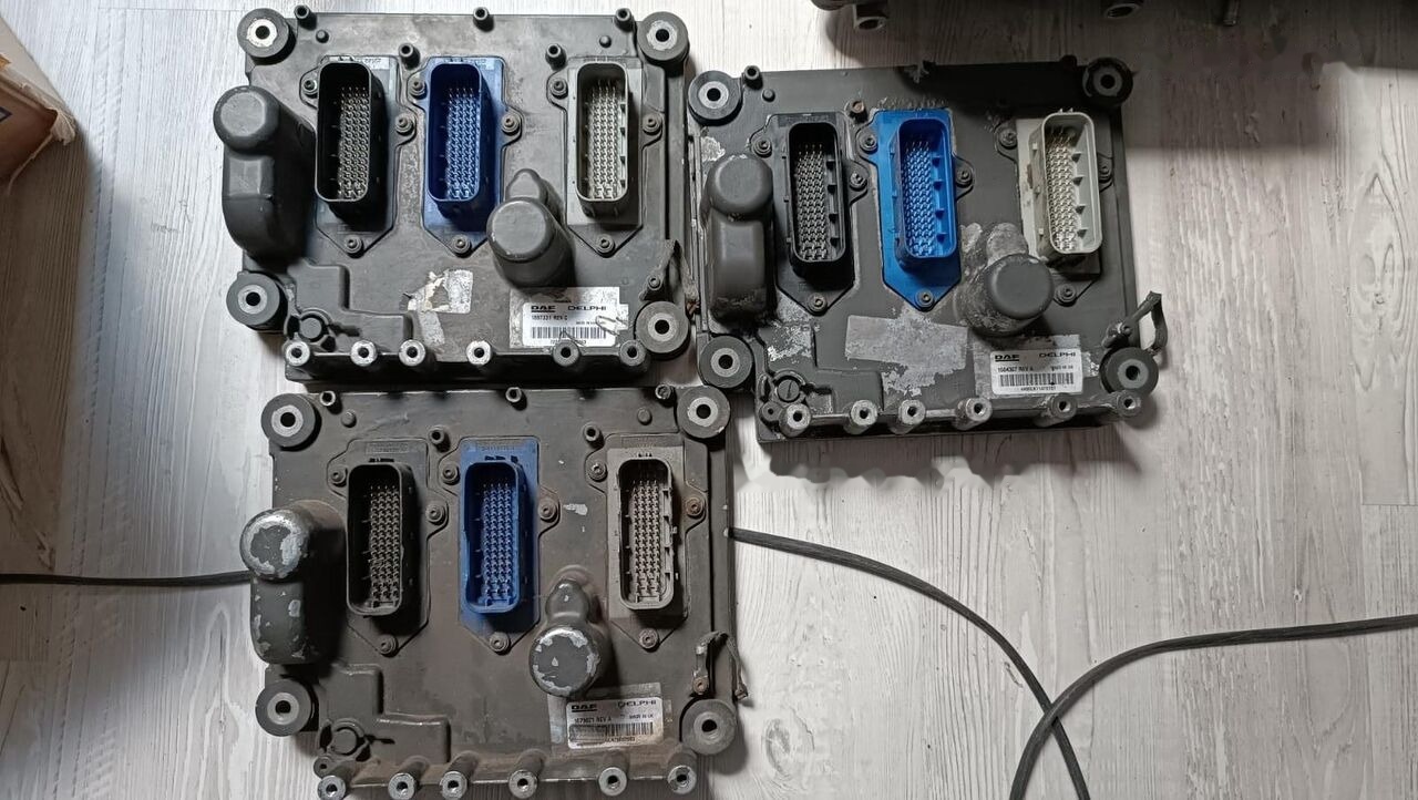 Delphi DAF XF105, XF95, E5, ECU DAF XF truck - Calculator de bord pentru Camion: Foto 3 Delphi DAF XF105, XF95, E5, ECU DAF XF truck - Calculator de bord pentru Camion: Foto 3