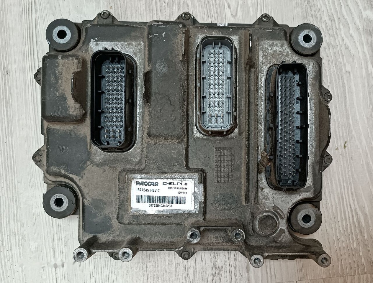 Paccar DAF E6 ECU 1877245 REV C DAF - Calculator de bord pentru Camion: Foto 1 Paccar DAF E6 ECU 1877245 REV C DAF - Calculator de bord pentru Camion: Foto 1