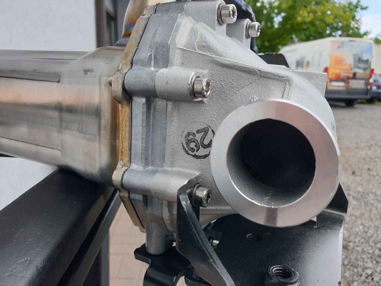 Volvo EGR COOLER, NEW OR RECONDITIONED 20722340 Volvo - Răcitor EGR pentru Camion: Foto 5 Volvo EGR COOLER, NEW OR RECONDITIONED 20722340 Volvo - Răcitor EGR pentru Camion: Foto 5
