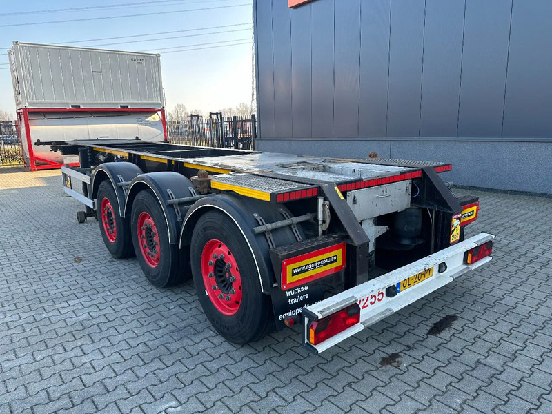 Burg 20FT / 20FT SWAP ADR (EX/II, EX/III, FL, AT) Chassis, 3.690kg, SAF INTRADISC, 2x Liftaxle, NL-chassis, APK/ADR: 08-2025 - Semiremorcă transport containere/ Swap body: Foto 3 Burg 20FT / 20FT SWAP ADR (EX/II, EX/III, FL, AT) Chassis, 3.690kg, SAF INTRADISC, 2x Liftaxle, NL-chassis, APK/ADR: 08-2025 - Semiremorcă transport containere/ Swap body: Foto 3