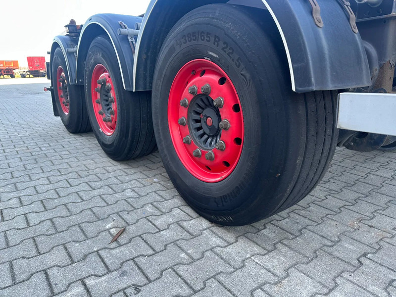 Semiremorcă transport containere/ Swap body Burg 20FT / 20FT SWAP ADR (EX/II, EX/III, FL, AT), Leergewicht : 3.690kg, SAF INTRADISC, 2x Liftachse, NL-Chassis, APK/ADR: 08-2025: Foto 14