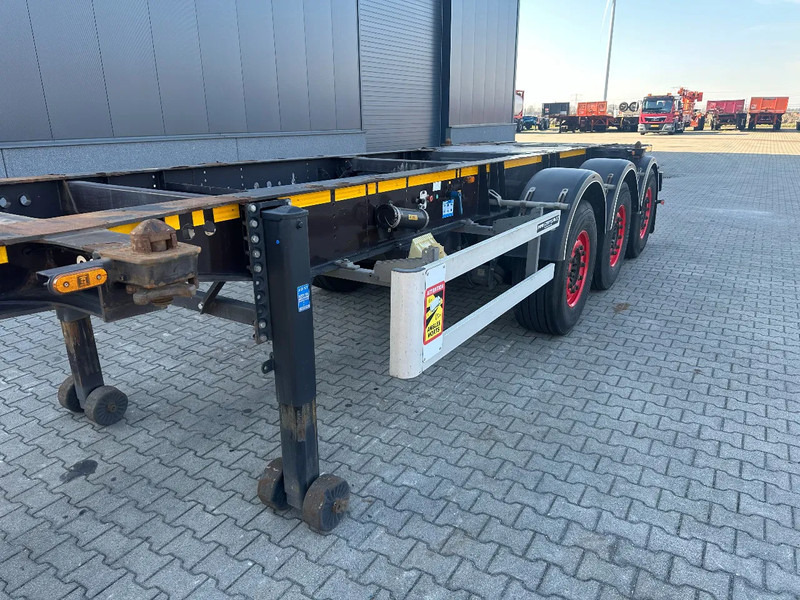 Semiremorcă transport containere/ Swap body Burg 20FT / 20FT SWAP ADR (EX/II, EX/III, FL, AT), Leergewicht : 3.690kg, SAF INTRADISC, 2x Liftachse, NL-Chassis, APK/ADR: 08-2025: Foto 9