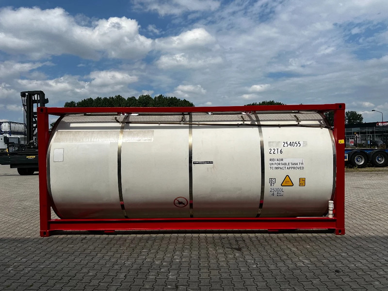 CIMC 20FT ISO, 25.100L/1-COMP/3 BAFFELS/4 manholes, ADR valid until 02/2025 - Rezervor de stocare: Foto 3 CIMC 20FT ISO, 25.100L/1-COMP/3 BAFFELS/4 manholes, ADR valid until 02/2025 - Rezervor de stocare: Foto 3