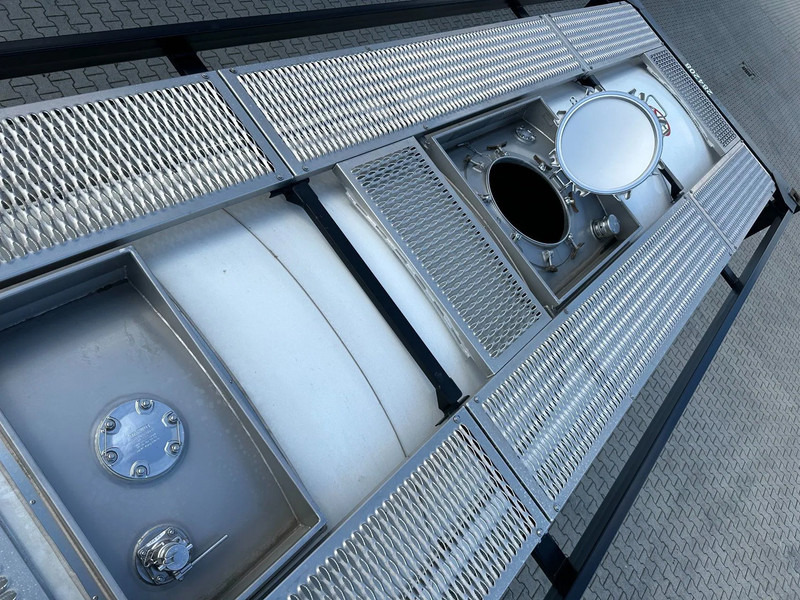 Container cisternă nou CIMC NEW / UNUSED,  for  FOOD STUFF or CHEMICAL, 20FT ISO,  25.030L, L4BN, UN Portable, T11, test: 1-2027: Foto 14