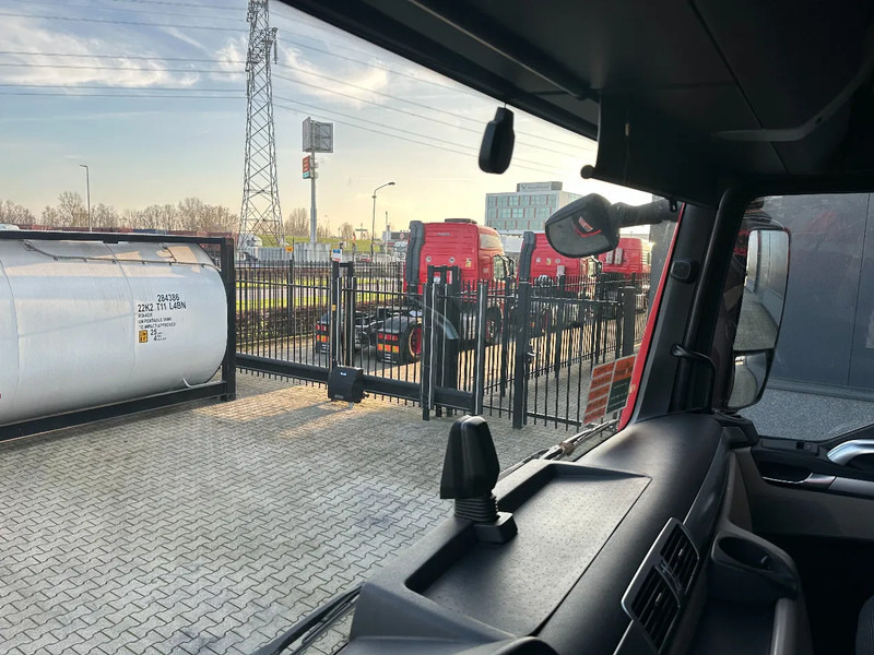 Cap tractor pentru transport de materialelor în vrac MAN TGX 18.420 ADR (FL, AT), PTO, 10x vorhanden: Foto 15 Cap tractor pentru transport de materialelor în vrac MAN TGX 18.420 ADR (FL, AT), PTO, 10x vorhanden: Foto 15