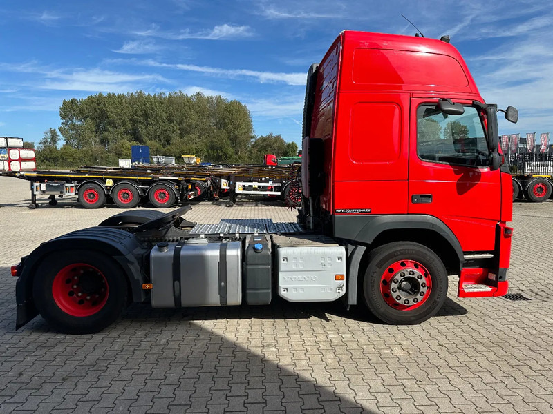 Volvo FM 420 Globetrotter, ADR (FL, OX, AT), ALCOA, only 446TKM - Cap tractor: Foto 3 Volvo FM 420 Globetrotter, ADR (FL, OX, AT), ALCOA, only 446TKM - Cap tractor: Foto 3