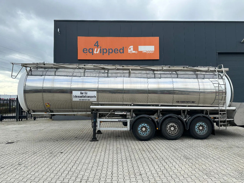 Feldbinder FOOD / LEVENSMIDDELEN / LEBENSMITTEL / 33.500L / 3-COMP / PUMP / NL-trailer / APK: 10-2026 - Semiremorcă cisternă: Foto 2 Feldbinder FOOD / LEVENSMIDDELEN / LEBENSMITTEL / 33.500L / 3-COMP / PUMP / NL-trailer / APK: 10-2026 - Semiremorcă cisternă: Foto 2