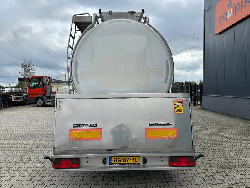 Feldbinder FOOD / LEVENSMIDDELEN / LEBENSMITTEL / 33.500L / 3-COMP / PUMP / NL-trailer / APK: 10-2026 - Semiremorcă cisternă: Foto 4 Feldbinder FOOD / LEVENSMIDDELEN / LEBENSMITTEL / 33.500L / 3-COMP / PUMP / NL-trailer / APK: 10-2026 - Semiremorcă cisternă: Foto 4