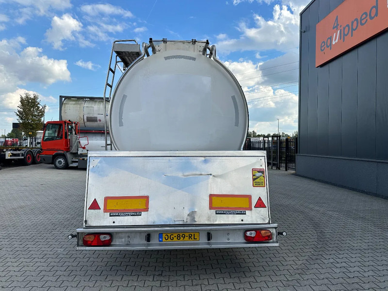 Feldbinder LEVENSMIDDELEN / FOOD / LEBENSMITTEL / 33.500L / 3-COMP / POMP / NL-trailer / APK: 03-2026 - Semiremorcă cisternă: Foto 4 Feldbinder LEVENSMIDDELEN / FOOD / LEBENSMITTEL / 33.500L / 3-COMP / POMP / NL-trailer / APK: 03-2026 - Semiremorcă cisternă: Foto 4