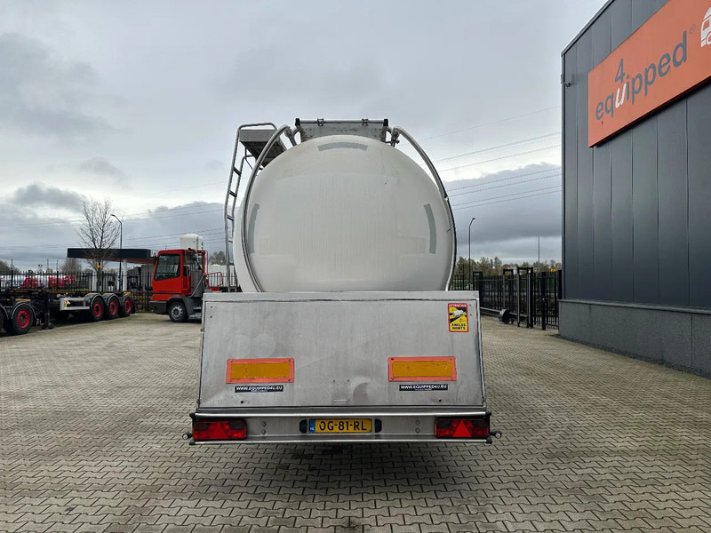 Feldbinder LEVENSMIDDELEN / FOOD / LEBENSMITTEL / 33.500L / 3-COMP / POMP / NL-trailer / APK: 12-2026, 10x beschikbaar - Semiremorcă cisternă: Foto 5 Feldbinder LEVENSMIDDELEN / FOOD / LEBENSMITTEL / 33.500L / 3-COMP / POMP / NL-trailer / APK: 12-2026, 10x beschikbaar - Semiremorcă cisternă: Foto 5