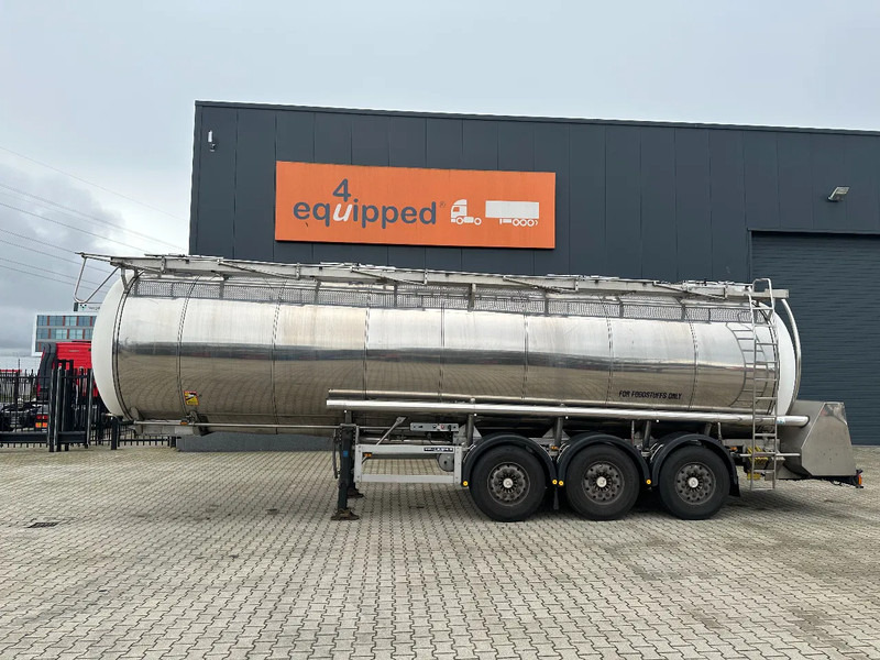 Feldbinder LEVENSMIDDELEN / FOOD / LEBENSMITTEL / 33.500L / 3-COMP / POMP / NL-trailer / APK: 12-2026, 10x beschikbaar - Semiremorcă cisternă: Foto 3 Feldbinder LEVENSMIDDELEN / FOOD / LEBENSMITTEL / 33.500L / 3-COMP / POMP / NL-trailer / APK: 12-2026, 10x beschikbaar - Semiremorcă cisternă: Foto 3