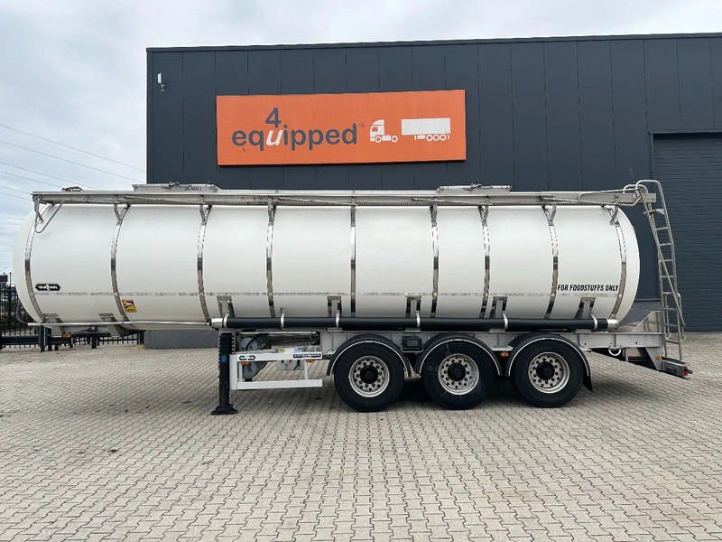 Van Hool FOOD / RVS chassis / empty weight: 5.860kg / 29.500L / 1-comp.+ 1 baffel / discbrakes / NL / APK: 05/2026 - Semiremorcă cisternă: Foto 2 Van Hool FOOD / RVS chassis / empty weight: 5.860kg / 29.500L / 1-comp.+ 1 baffel / discbrakes / NL / APK: 05/2026 - Semiremorcă cisternă: Foto 2