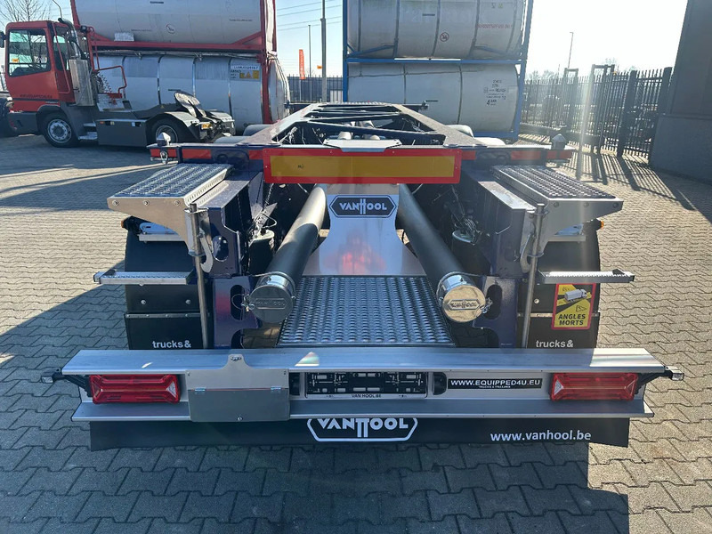 Van Hool NEW / DIRECT AVAILABLE 20FT ADR-CHASSIS, EMPTY WEIGHT: 3.300KG, DISCBRAKES, 3x available, ALU WHEELS - Semiremorcă transport containere/ Swap body: Foto 3 Van Hool NEW / DIRECT AVAILABLE 20FT ADR-CHASSIS, EMPTY WEIGHT: 3.300KG, DISCBRAKES, 3x available, ALU WHEELS - Semiremorcă transport containere/ Swap body: Foto 3