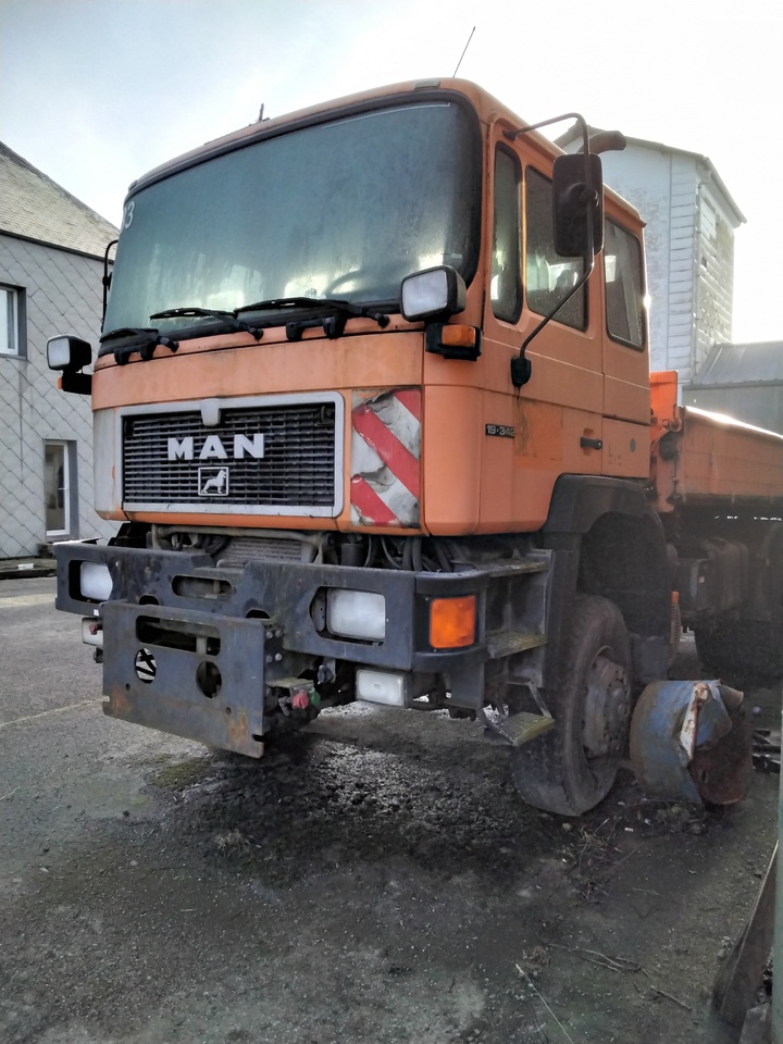 MAN 19.342 FAK 4x4 - Camion basculantă: Foto 3 MAN 19.342 FAK 4x4 - Camion basculantă: Foto 3