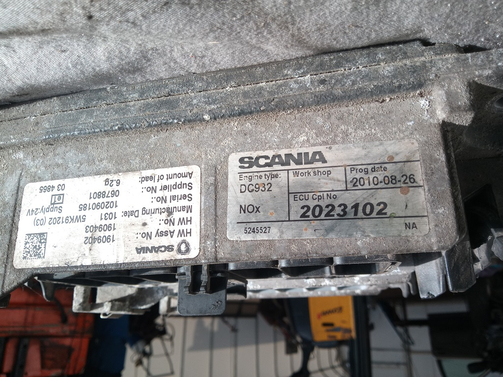 EDC Scania G320 DC932 2023102 2023102 - Calculator de bord pentru Camion: Foto 1 EDC Scania G320 DC932 2023102 2023102 - Calculator de bord pentru Camion: Foto 1
