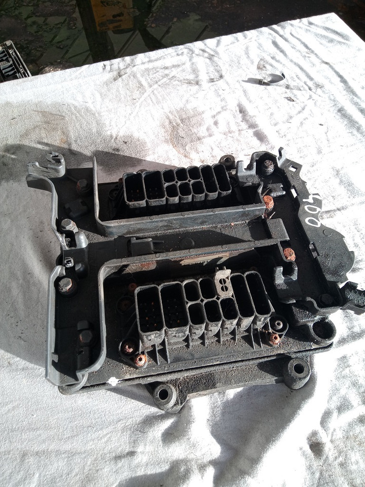 EDC Scania R420 DT1217 1874484 - Calculator de bord pentru Camion: Foto 2 EDC Scania R420 DT1217 1874484 - Calculator de bord pentru Camion: Foto 2
