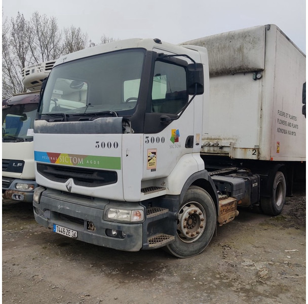 Renault 400 - Cap tractor: Foto 1 Renault 400 - Cap tractor: Foto 1