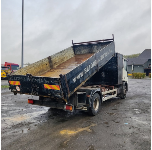 Iveco 130 E 18 - Camion basculantă: Foto 4 Iveco 130 E 18 - Camion basculantă: Foto 4