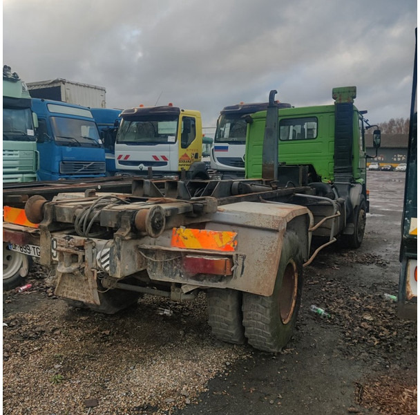 Scania 82-H - Camion transport containere/ Swap body: Foto 5 Scania 82-H - Camion transport containere/ Swap body: Foto 5