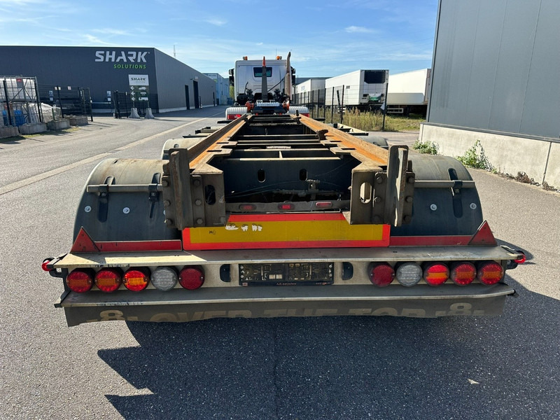 AJK AET - 30T CONTAINERAANHANGER - SAF - DISC BRAKES - AIR SUSP. - GOOD TIRES - TÜV 15-03-2026 - SmartBoard - BELGISCHE PAPIEREN - Remorcă transport containere/ Swap body: Foto 4 AJK AET - 30T CONTAINERAANHANGER - SAF - DISC BRAKES - AIR SUSP. - GOOD TIRES - TÜV 15-03-2026 - SmartBoard - BELGISCHE PAPIEREN - Remorcă transport containere/ Swap body: Foto 4