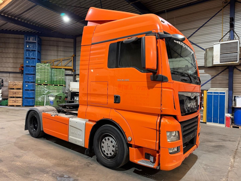 MAN TGA 18.460 XLX BLS - *551.000km* - 13L MOTOR - FULL SPOILERS / SIDESKIRTS / FRIGO - BE TRUCK - Cap tractor: Foto 1 MAN TGA 18.460 XLX BLS - *551.000km* - 13L MOTOR - FULL SPOILERS / SIDESKIRTS / FRIGO - BE TRUCK - Cap tractor: Foto 1