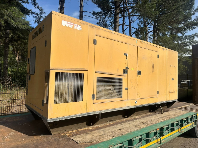 Caterpillar 400 GEN SET - 365kVA - 292kW - 400V/230V - 527A - 4574kg - Generator electric: Foto 1 Caterpillar 400 GEN SET - 365kVA - 292kW - 400V/230V - 527A - 4574kg - Generator electric: Foto 1