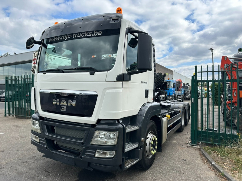 MAN TGS 28.360 6x2 HOOKLIFT 21T HIAB MULTILIFT XR21-S51 - LIFT AXLE - BE TRUCK - Camion cu cârlig: Foto 2 MAN TGS 28.360 6x2 HOOKLIFT 21T HIAB MULTILIFT XR21-S51 - LIFT AXLE - BE TRUCK - Camion cu cârlig: Foto 2