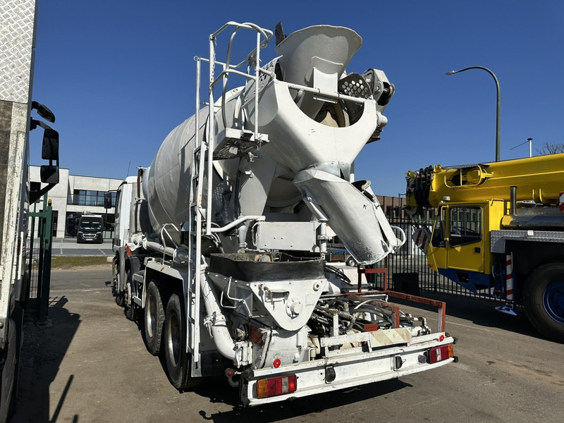 Mercedes-Benz ACTROS 3235 8x4 PUMI SCHWING - MIXER + PUMP - STEEL SPRING / HUB REDUCTION - AP ACHSEN - Autopompă de beton: Foto 5 Mercedes-Benz ACTROS 3235 8x4 PUMI SCHWING - MIXER + PUMP - STEEL SPRING / HUB REDUCTION - AP ACHSEN - Autopompă de beton: Foto 5