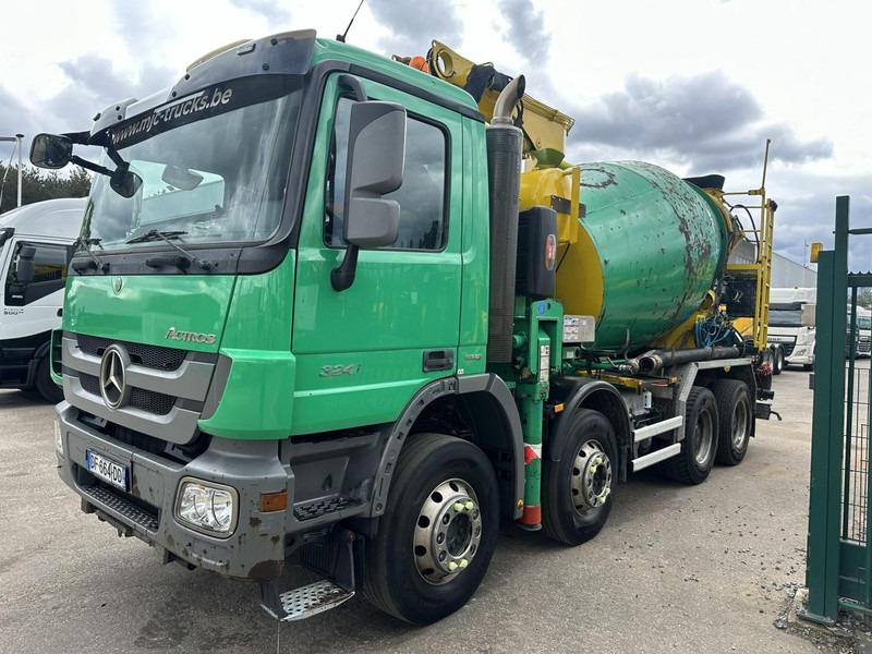 Mercedes-Benz ACTROS 3241 8x4 PUMI PM M 21-3 (21m) Putzmeister - *238.000km* / 1586H - EPS - BLADVERING / NAAFREDUCTIE - Autopompă de beton: Foto 3 Mercedes-Benz ACTROS 3241 8x4 PUMI PM M 21-3 (21m) Putzmeister - *238.000km* / 1586H - EPS - BLADVERING / NAAFREDUCTIE - Autopompă de beton: Foto 3