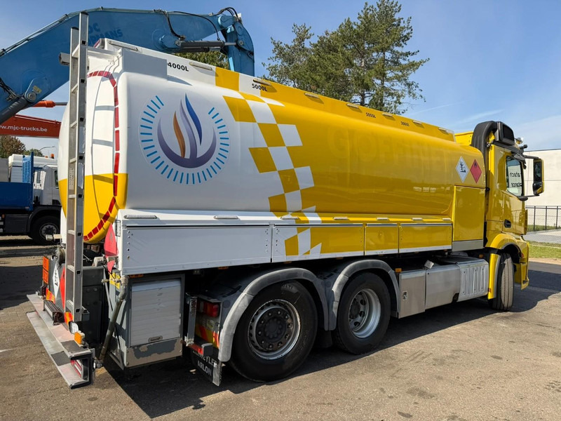 Mercedes-Benz ANTOS 2632 6x2 FUEL TANKER 16.000L - 4 COMP - DIESEL / PETROL - RETARDER - EURO 6 - LIFT / STEERING AXLE - *FULL AIR* - BE TRUCK - Camion cisternă: Foto 5 Mercedes-Benz ANTOS 2632 6x2 FUEL TANKER 16.000L - 4 COMP - DIESEL / PETROL - RETARDER - EURO 6 - LIFT / STEERING AXLE - *FULL AIR* - BE TRUCK - Camion cisternă: Foto 5