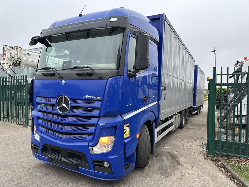 Mercedes-Benz Actros 2645 6x2 105m³ JUMBO + RETARDER + KRAN PALFINGER PK 19.001 SLD (4x) + RADIO - *FULL AIR* - FRIGO - EURO 6 - SAF AXLES - BELGIAN TRUCK - Camion furgon, Camion cu macara: Foto 3 Mercedes-Benz Actros 2645 6x2 105m³ JUMBO + RETARDER + KRAN PALFINGER PK 19.001 SLD (4x) + RADIO - *FULL AIR* - FRIGO - EURO 6 - SAF AXLES - BELGIAN TRUCK - Camion furgon, Camion cu macara: Foto 3