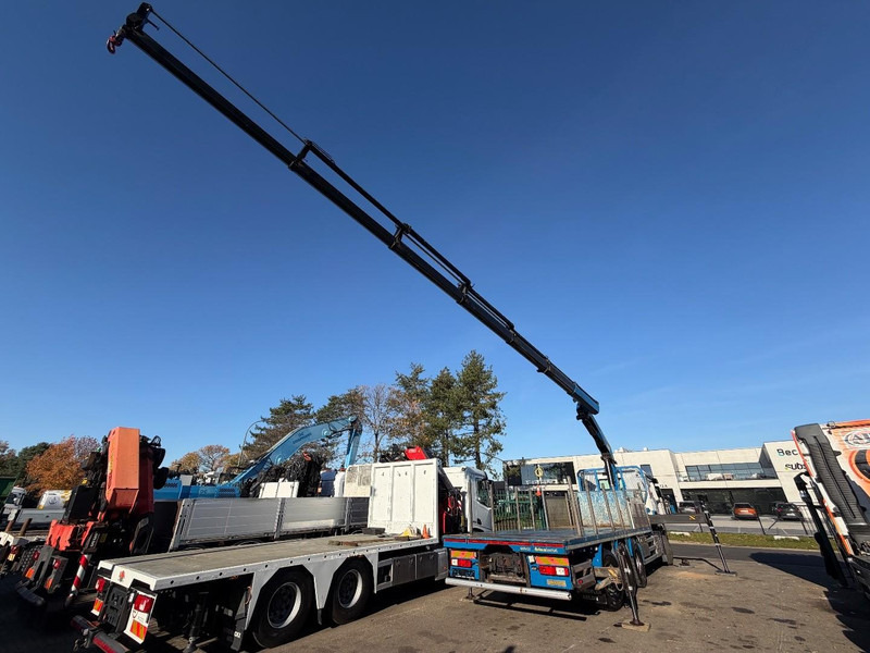 Renault C480 8x4 TRIDEM + CRANE (20m!) PALFINGER PK33002-EH E (6x) - PLATFORM 8m25 - LIFT/STEERING - GOOD TIRES - BE TRUCK - Camion cu macara: Foto 5 Renault C480 8x4 TRIDEM + CRANE (20m!) PALFINGER PK33002-EH E (6x) - PLATFORM 8m25 - LIFT/STEERING - GOOD TIRES - BE TRUCK - Camion cu macara: Foto 5