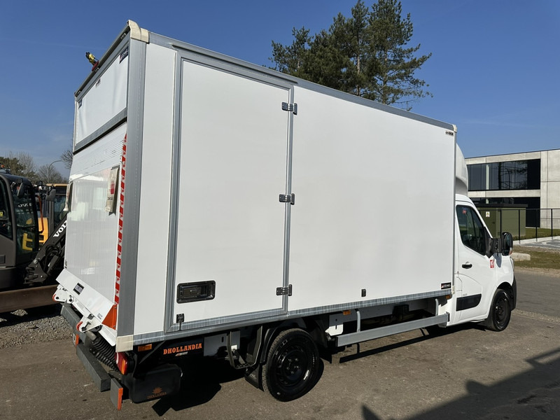 Renault MASTER 2.3 - 163HP - RED EDITION BAKWAGEN + LAADKLEP - 4m30 x 2m20 x 2m20 - CAMERA - NAVI - PACK COMFORT - BELG - Autoutilitară box: Foto 5 Renault MASTER 2.3 - 163HP - RED EDITION BAKWAGEN + LAADKLEP - 4m30 x 2m20 x 2m20 - CAMERA - NAVI - PACK COMFORT - BELG - Autoutilitară box: Foto 5