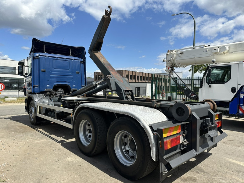 Scania 124L-420 6x2 HOOKLIFT VDL 20T - STEEL SPRING / BALLESTAS / BLATT - MANUAL - MECHANICAL PUMP - 10 TIRES DOUBLE WHEELS - Camion cu cârlig: Foto 4 Scania 124L-420 6x2 HOOKLIFT VDL 20T - STEEL SPRING / BALLESTAS / BLATT - MANUAL - MECHANICAL PUMP - 10 TIRES DOUBLE WHEELS - Camion cu cârlig: Foto 4