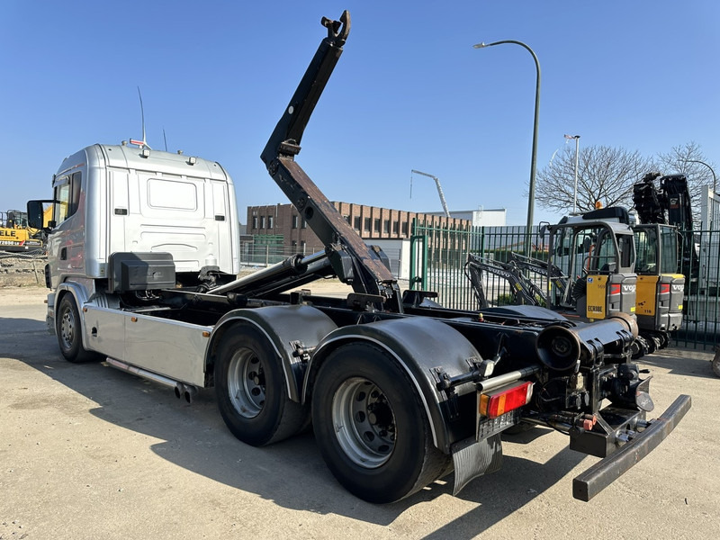 Scania 144G-530 V8 6x4 HOOKLIFT 20T MEILLER -VOL LUCHT - OPTI-CRUISE - CR19 SLAAPCABINE - Camion cu cârlig: Foto 4 Scania 144G-530 V8 6x4 HOOKLIFT 20T MEILLER -VOL LUCHT - OPTI-CRUISE - CR19 SLAAPCABINE - Camion cu cârlig: Foto 4
